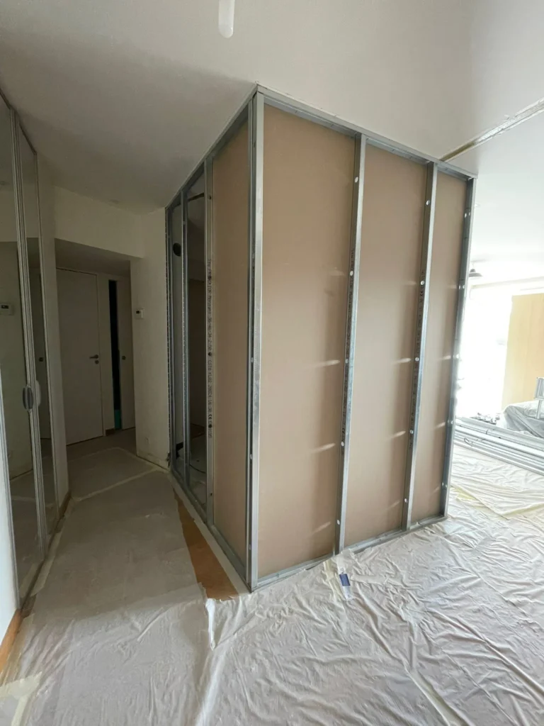 rennes-centre-lot-demolition-platrerie-menuiserie-peinture-parquet_3