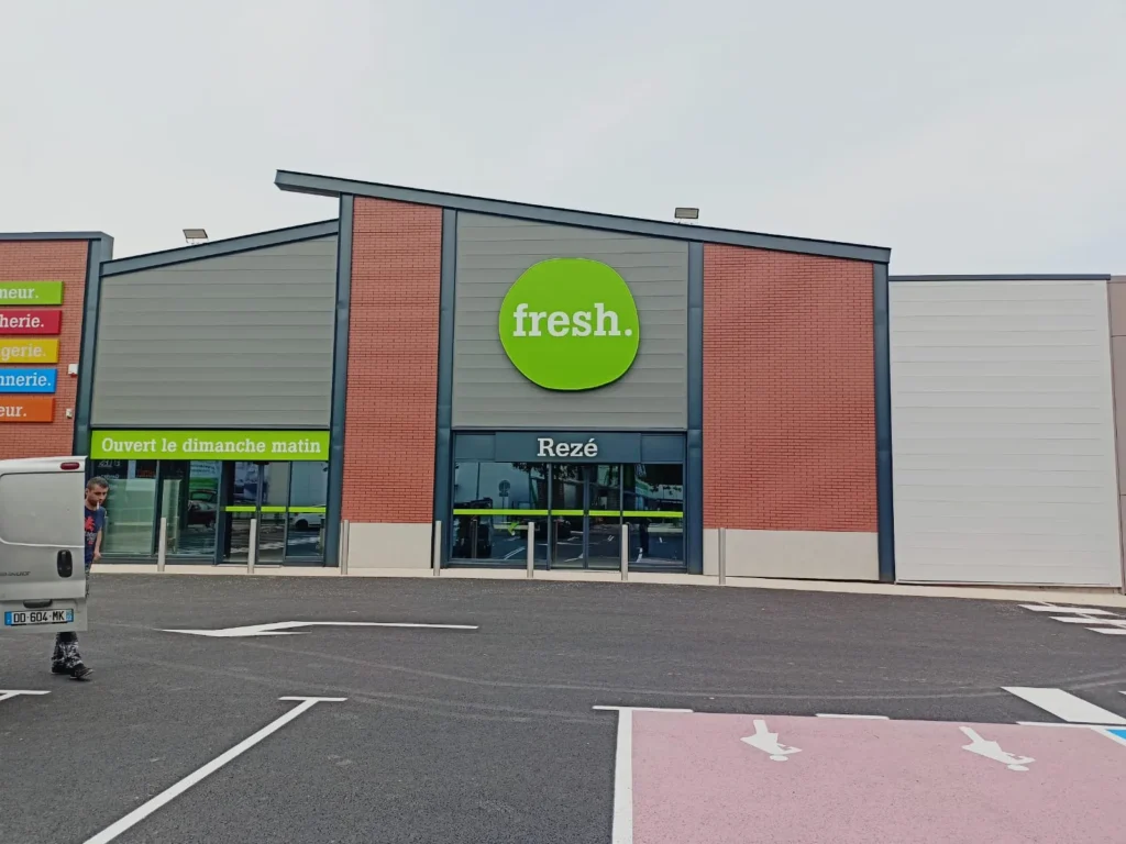 reze-lot-peinture-mise-en-peinture-bardage-facade-fresh